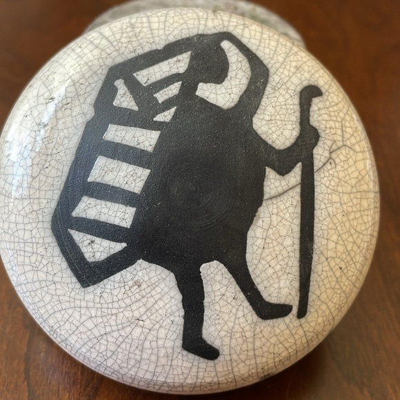 Ceramic Art trinket box jar with lid crackled effect signed - Picture 10 of 12